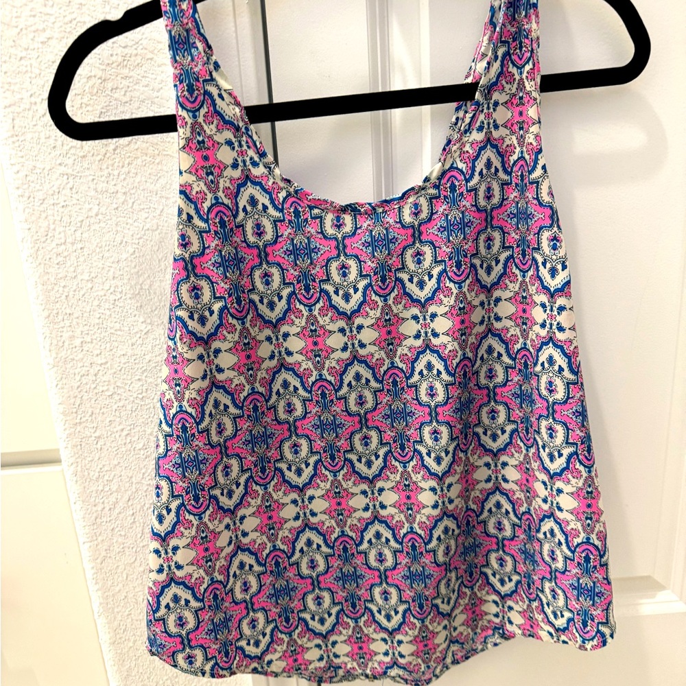 Cute top